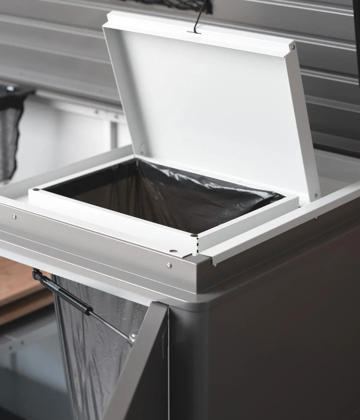 Biohort Müllsackhalterung für HighBoard Gr. 200, ca. B56/H21,3/T44,6 cm