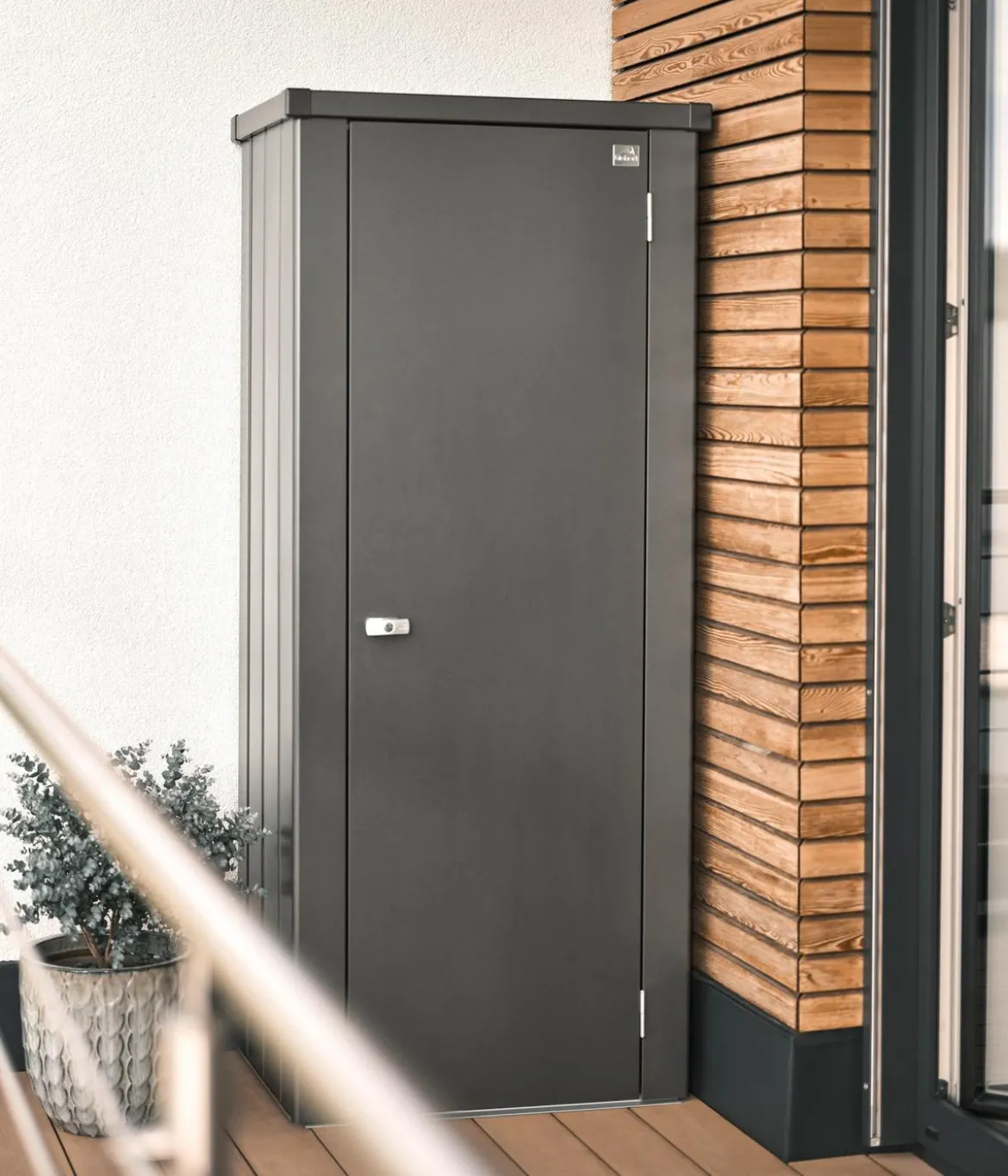 Biohort Terrassenschrank Julia S HIGH, dunkelgrau, ca. B77,7/H180,9/T40,9 cm