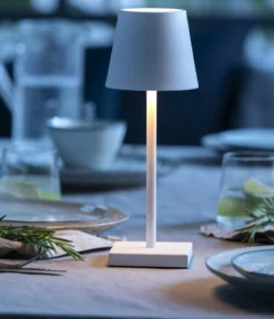 Dehner Akku-Tischleuchte Dyan mit eckigem Fuß, ca. Ø11/H30 cm