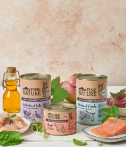 Dehner Fine Nature Nassfutter für Katzen Adult, Huhn & Fisch mit Lachsöl & Petersilie