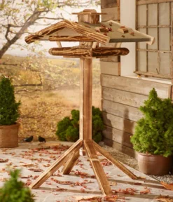 Dehner Natura Premium Futterhaus Watzmann, geflammt, inkl. Ständer, ca. B40/H133/T55 cm