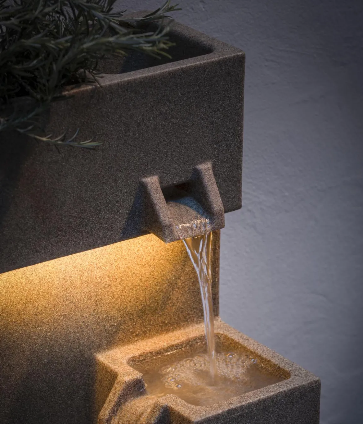 Dehner Polyethylen-Gartenbrunnen Gradino, solarfähig, ca. H80,5 cm
