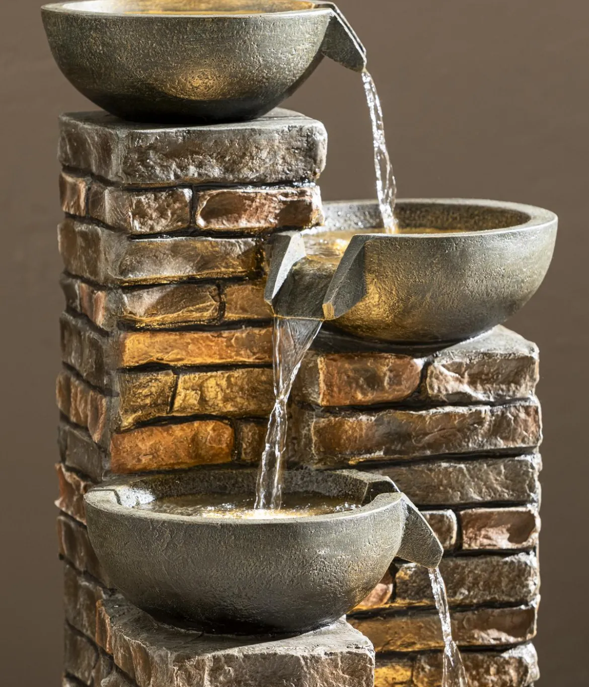 Dehner Polyresin-Gartenbrunnen Mattone, solarfähig, ca. H89 cm