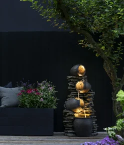 Dehner Polyresin-Gartenbrunnen Krüge, solarfähig, ca. H118 cm