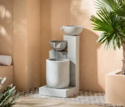Dehner Polyresin-Gartenbrunnen Samson, solarfähig, ca. H100 cm
