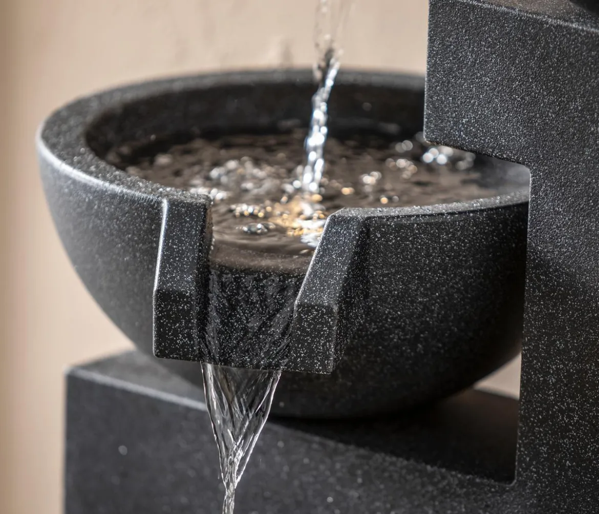 Dehner Polyresin-Gartenbrunnen Samson, solarfähig, ca. H100 cm