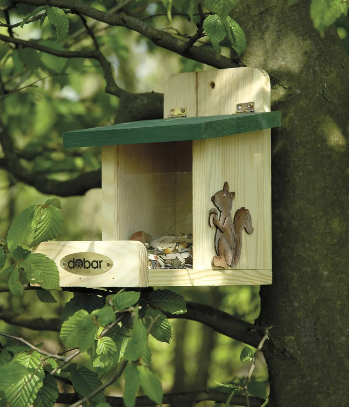 dobar® wildlife Eichhörnchen Futterstation, ca. B23/H22/T16 cm