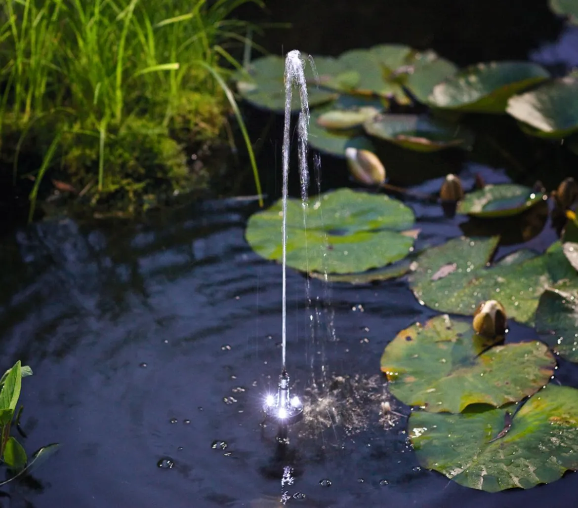 Esotec Solarpumpe Palermo LED für den Gartenteich