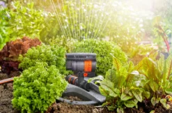 GARDENA Viereckregner Aquazoom Compact