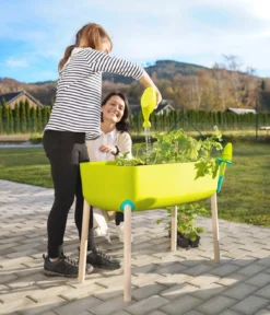 Gardenico Kids Kunststoff-Hochbeet für Kinder, hellgrün, ca. B38/H56/T76 cm