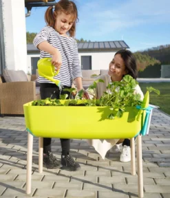 Gardenico Kids Kunststoff-Hochbeet für Kinder, hellgrün, ca. B38/H56/T76 cm