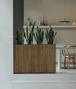 Herstera Metall-Raumtrenner Deco Planter, rechteckig, schwarz/natur
