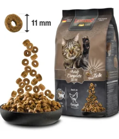 Leonardo Trockenfutter für Katzen Adult Complete 32/16, Geflügel
