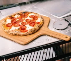 Ooni Bambus Pizzaschieber/Servierbrett, ca. B36/H1/T58 cm