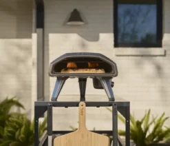 Ooni Gas Pizzaofen Koda 2, schwarz, ca. B33/H47/T55 cm