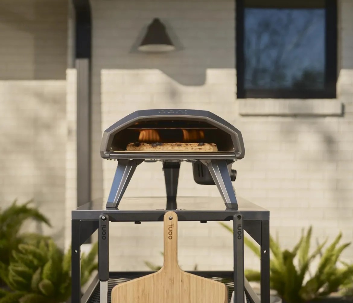 Ooni Gas Pizzaofen Koda 2, schwarz, ca. B33/H47/T55 cm