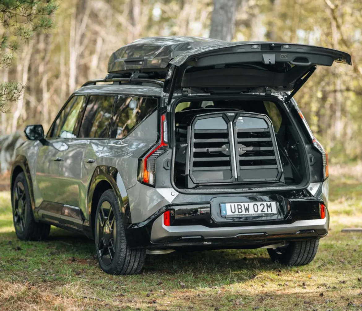 THULE® Allax Double M Compact Hundetransportbox, ca. B93/H65/T82-90 cm