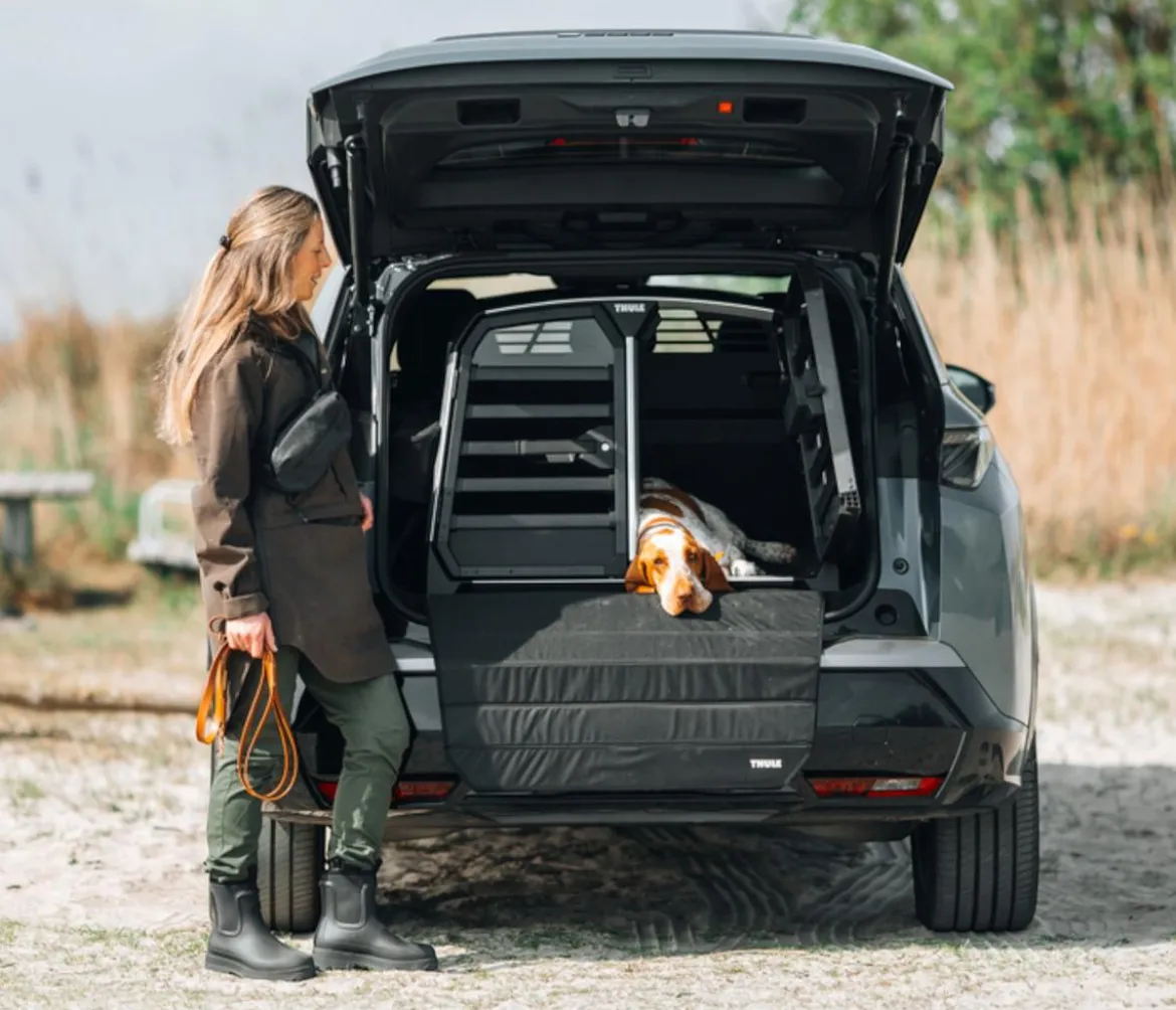 THULE® Allax Double M Hundetransportbox, ca. B93/H65/T77-82 cm